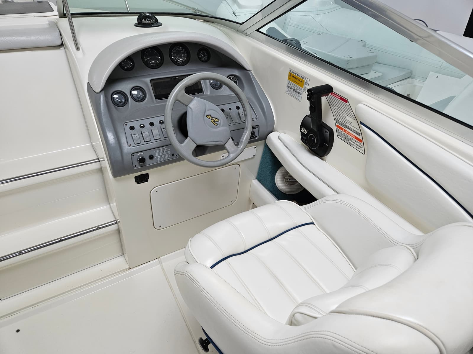 sea ray 230 ov